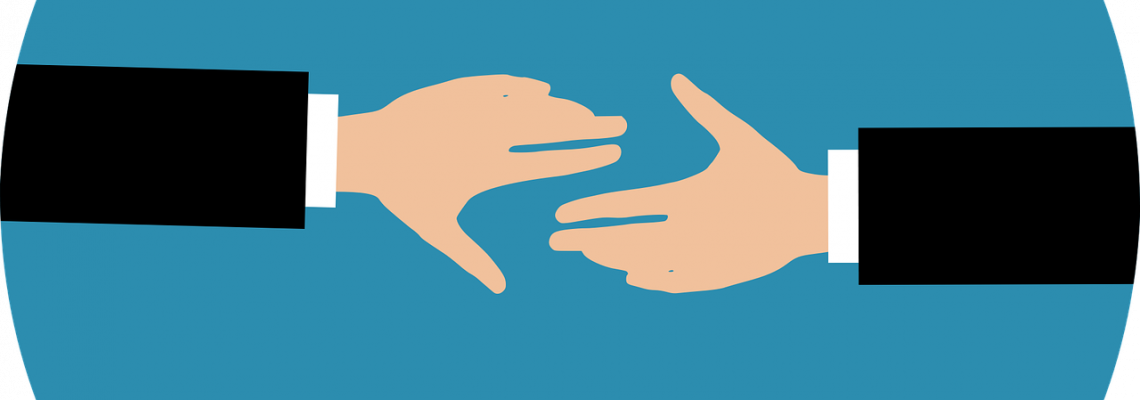 reaching-3754844_1280