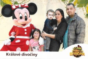 Obrázky ze soutěže Místo zvané domov, projekt Sociální bydlení v Ostravě. web Sociální věci Ostrava