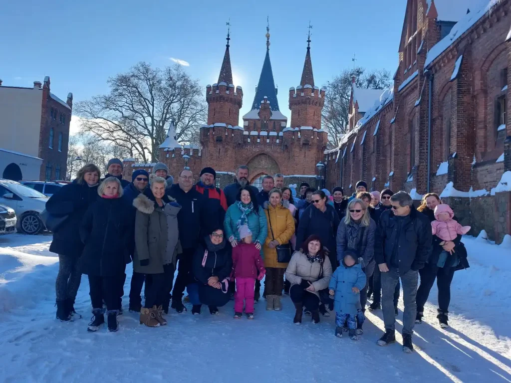 Poděkování ostravským pěstounům na přechodnou dobu na zámku Hradec n. M. Foto: SMO